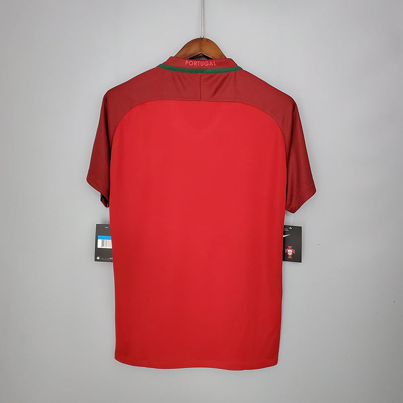 Retro Portugal 2018 home