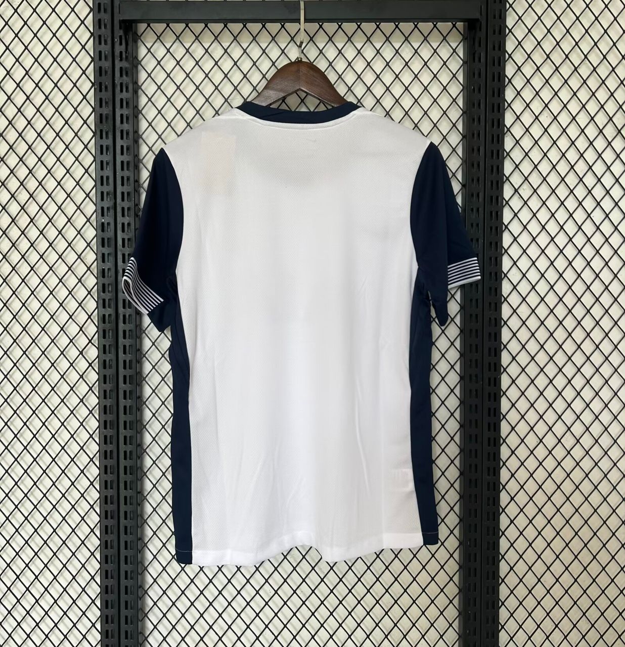24/25 Tottenham Home