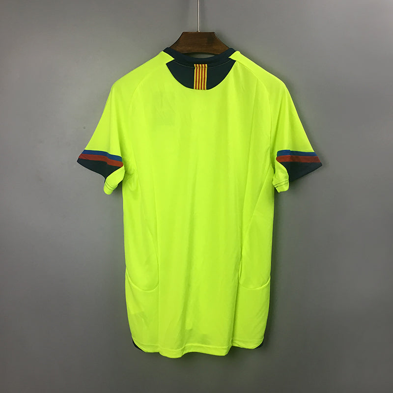 05/06 Barcelona Retro Away