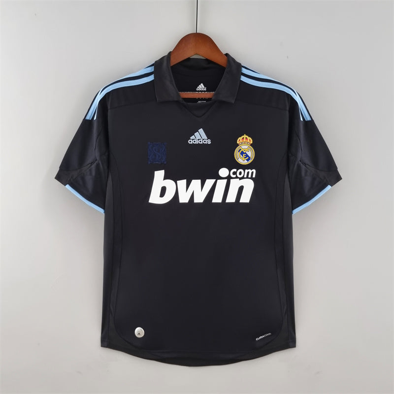 09/10 Retro Real Madrid Away