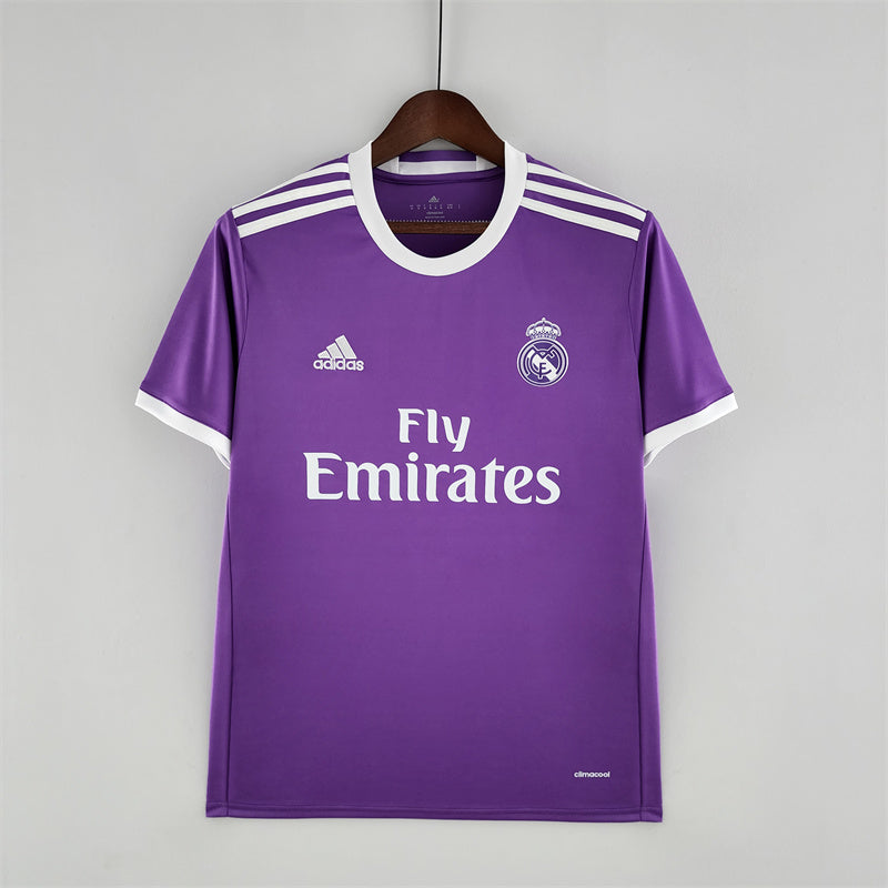 16/17 Retro Real Madrid Away