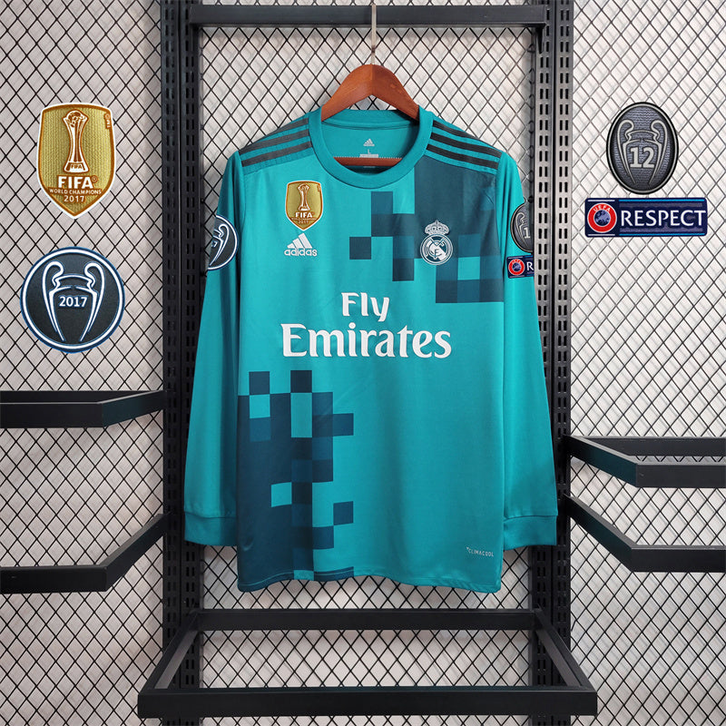 17/ 18 Retro Real Madrid Away LS